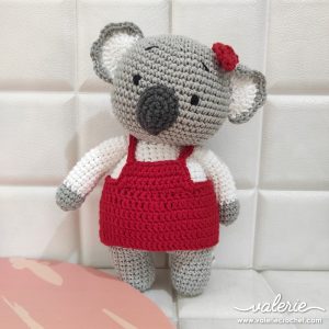 Boneka Panda Handmade Valerie Crochet