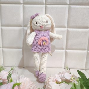Boneka Rajut D8