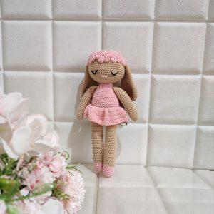 Boneka Rajut E8