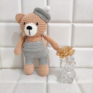 Boneka Rajut H11