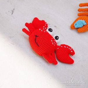 Boneka Rajut Red Crab